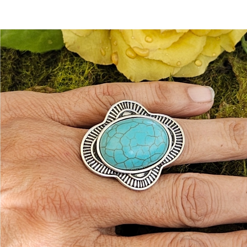 Silvertone Turquoise Cocktail Ring
